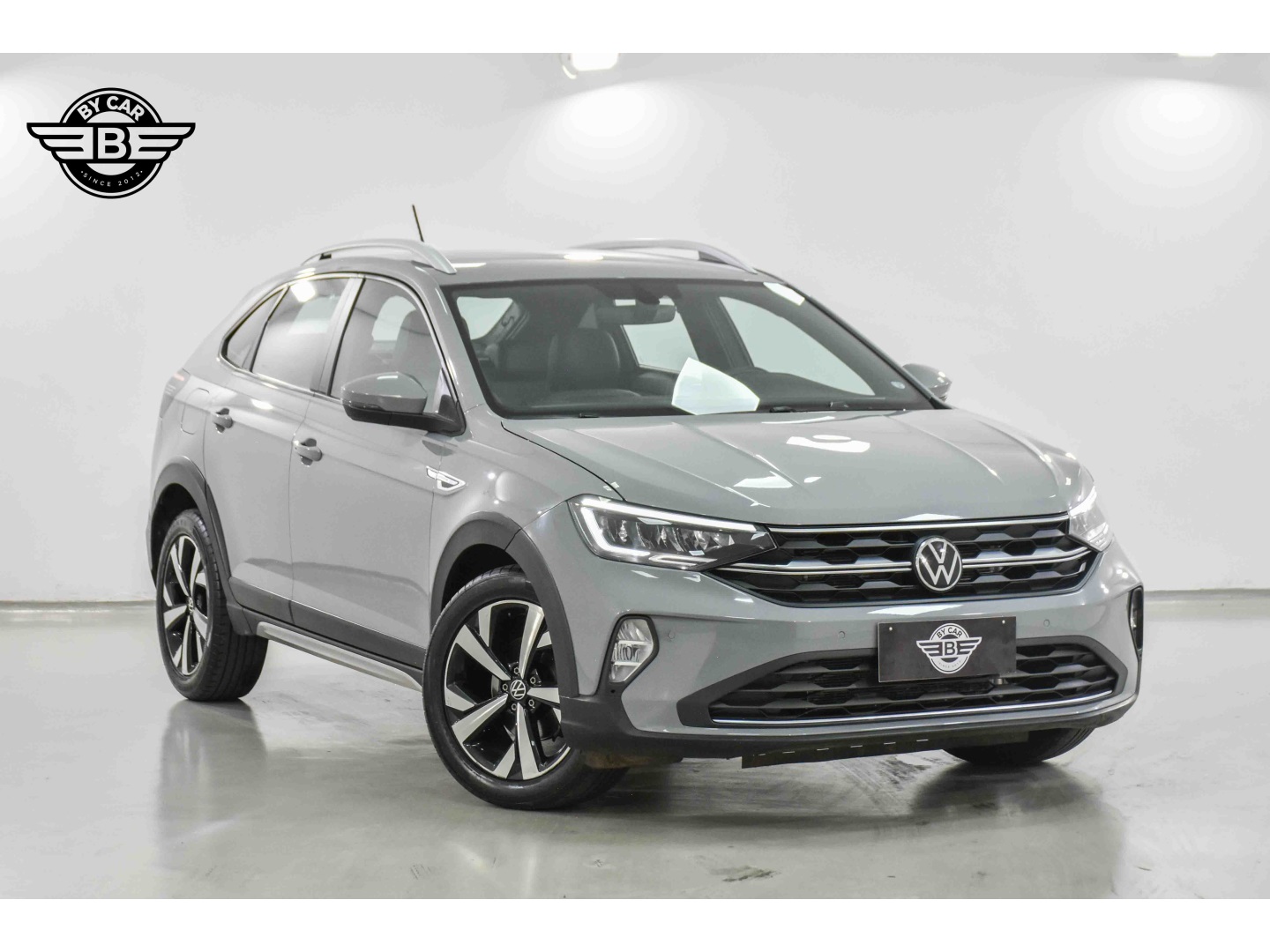 VOLKSWAGEN NIVUS 1.0 200 TSI TOTAL FLEX HIGHLINE AUTOMÁTICO