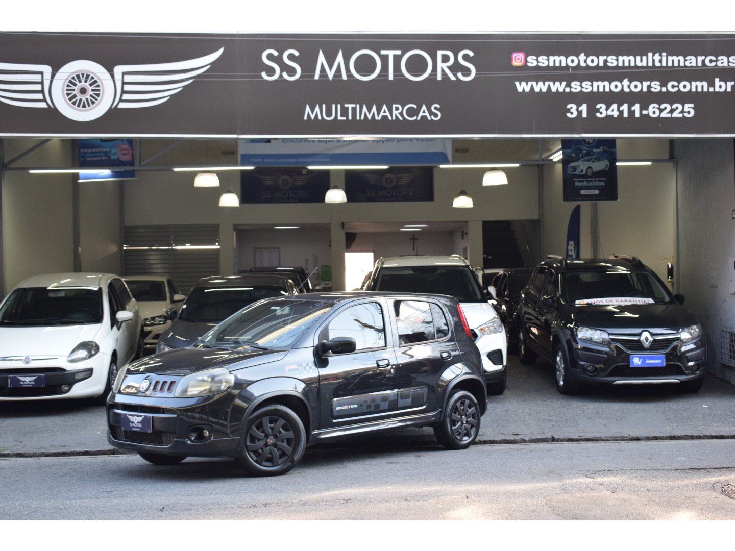 FIAT UNO 1.4 SPORTING 8V FLEX 4P MANUAL