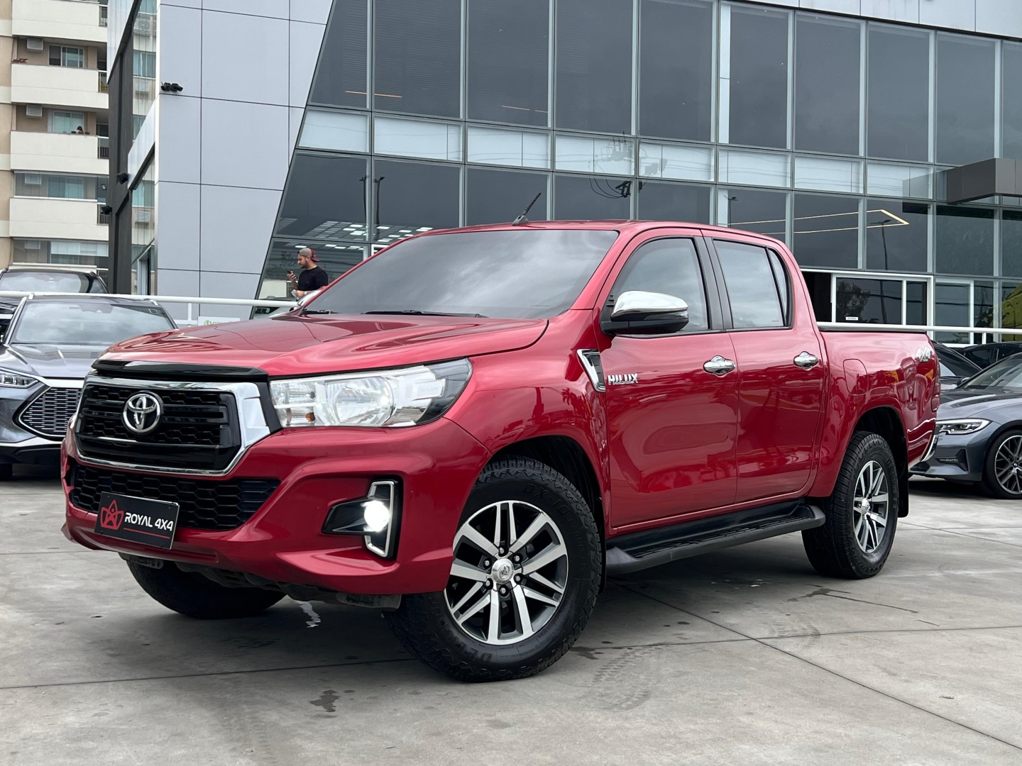 TOYOTA HILUX
