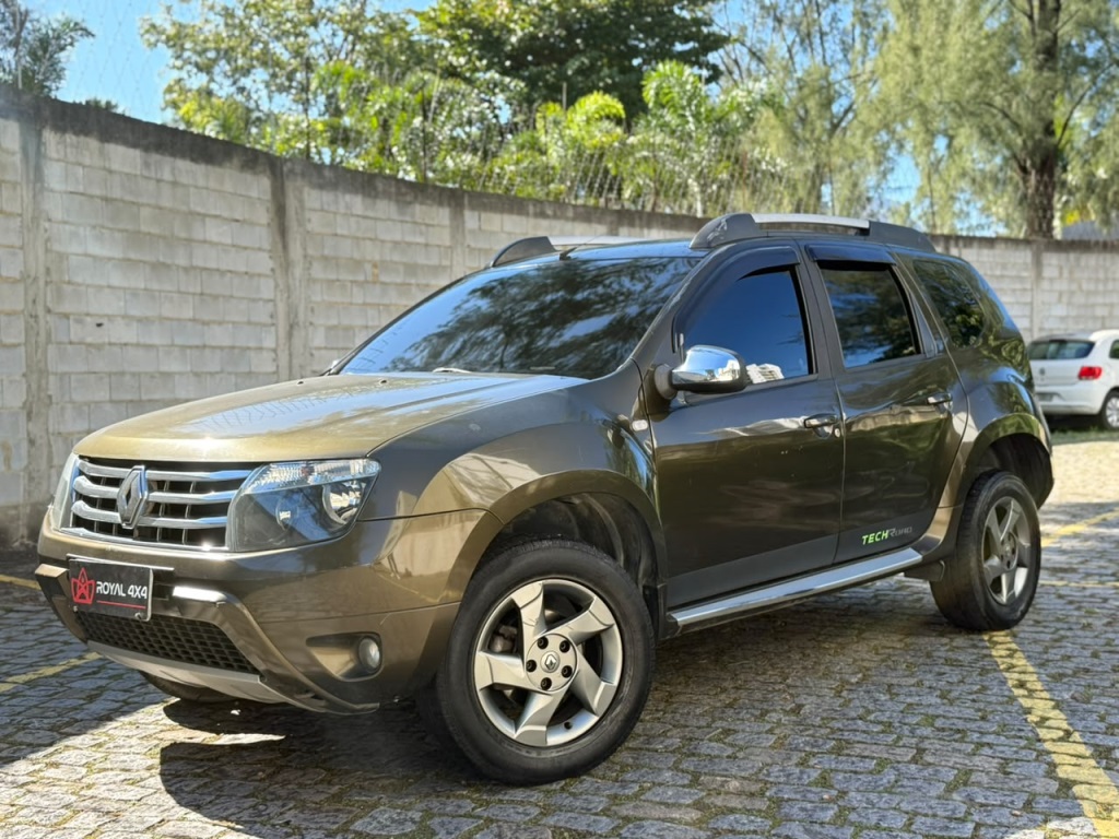 RENAULT DUSTER