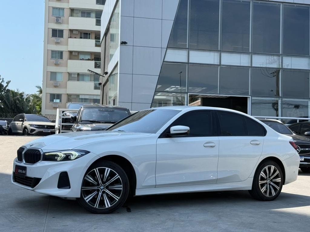 BMW 320i