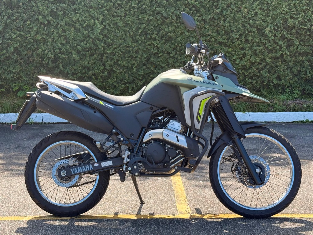 YAMAHA XTZ 250 LANDER CONNECTED