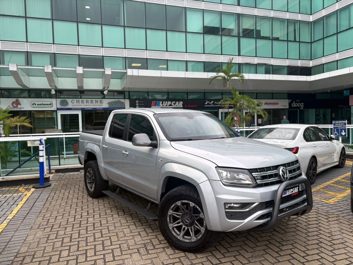 VOLKSWAGEN AMAROK 3.0 V6 TDI DIESEL HIGHLINE CD 4MOTION AUTOMÁTICO