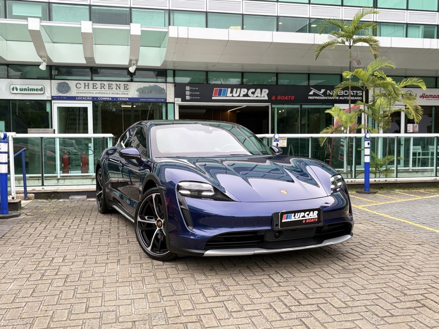 PORSCHE TAYCAN 4 CROSS TURISMO ELÉTRICO