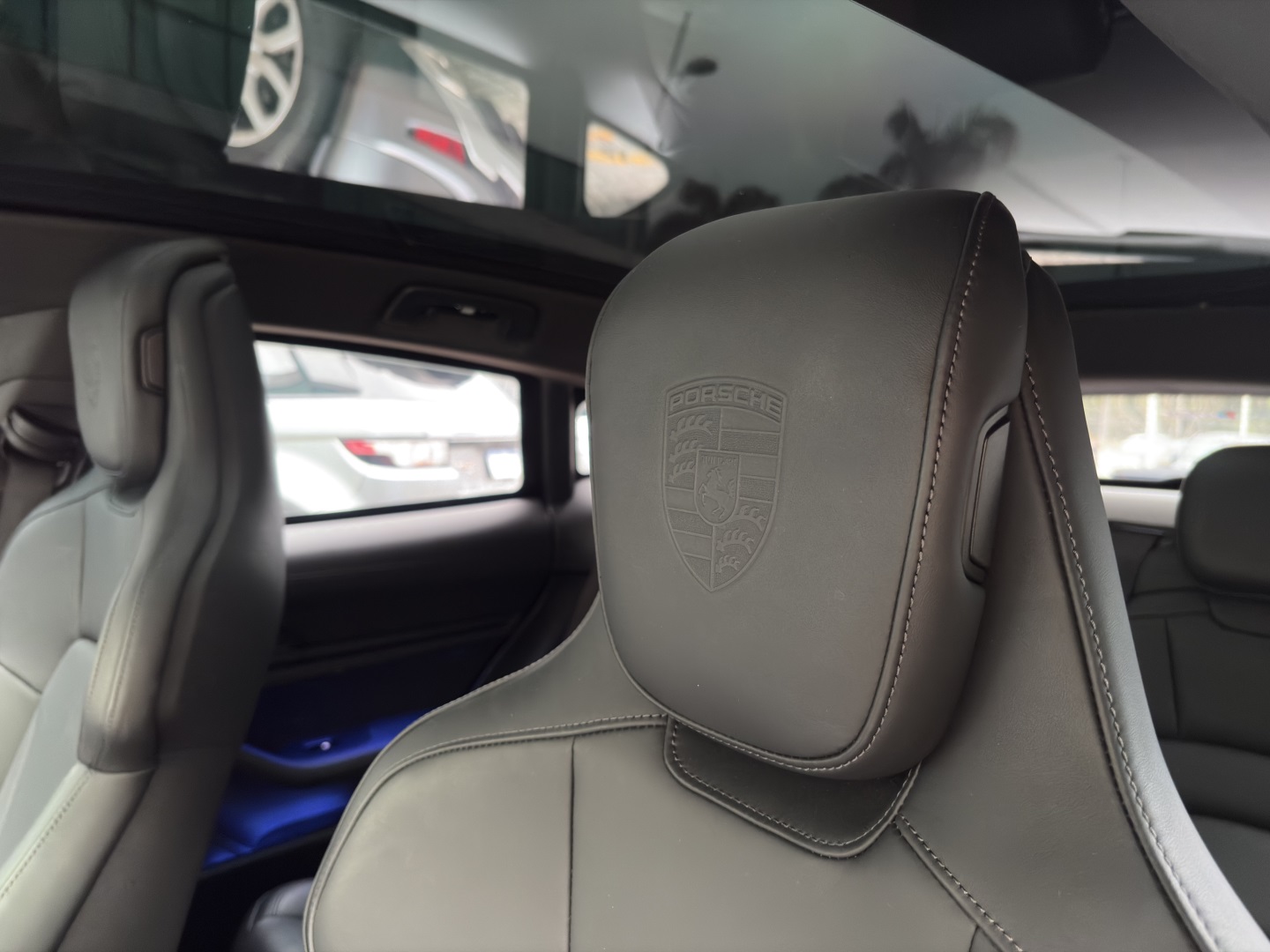 PORSCHE TAYCAN 4 CROSS TURISMO ELÉTRICO — foto 13