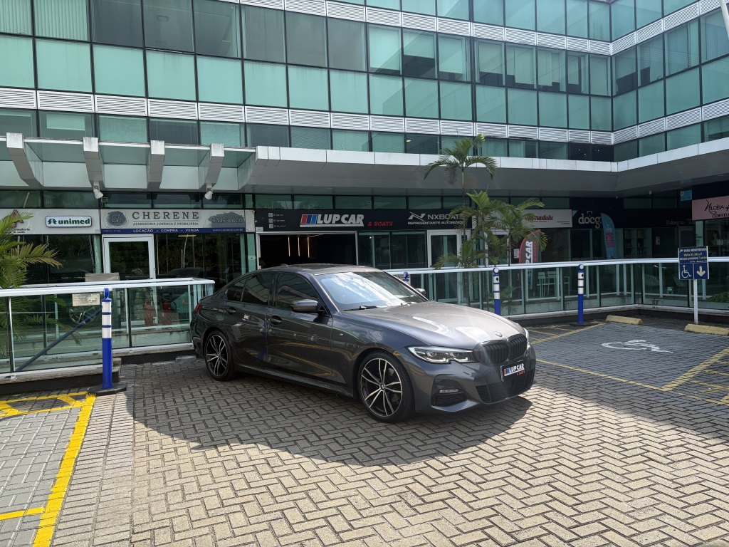 BMW 320i 2.0 16V TURBO FLEX M SPORT AUTOMÁTICO