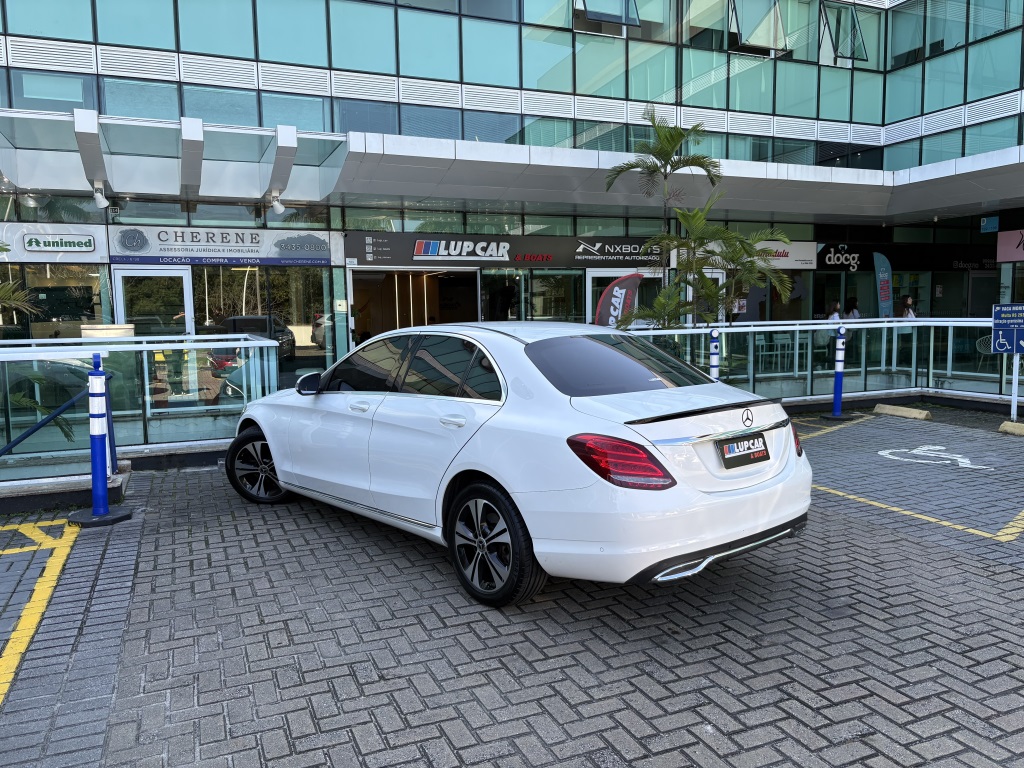MERCEDES-BENZ C 180 1.6 CGI FLEX AVANTGARDE 7G-TRONIC — foto 3