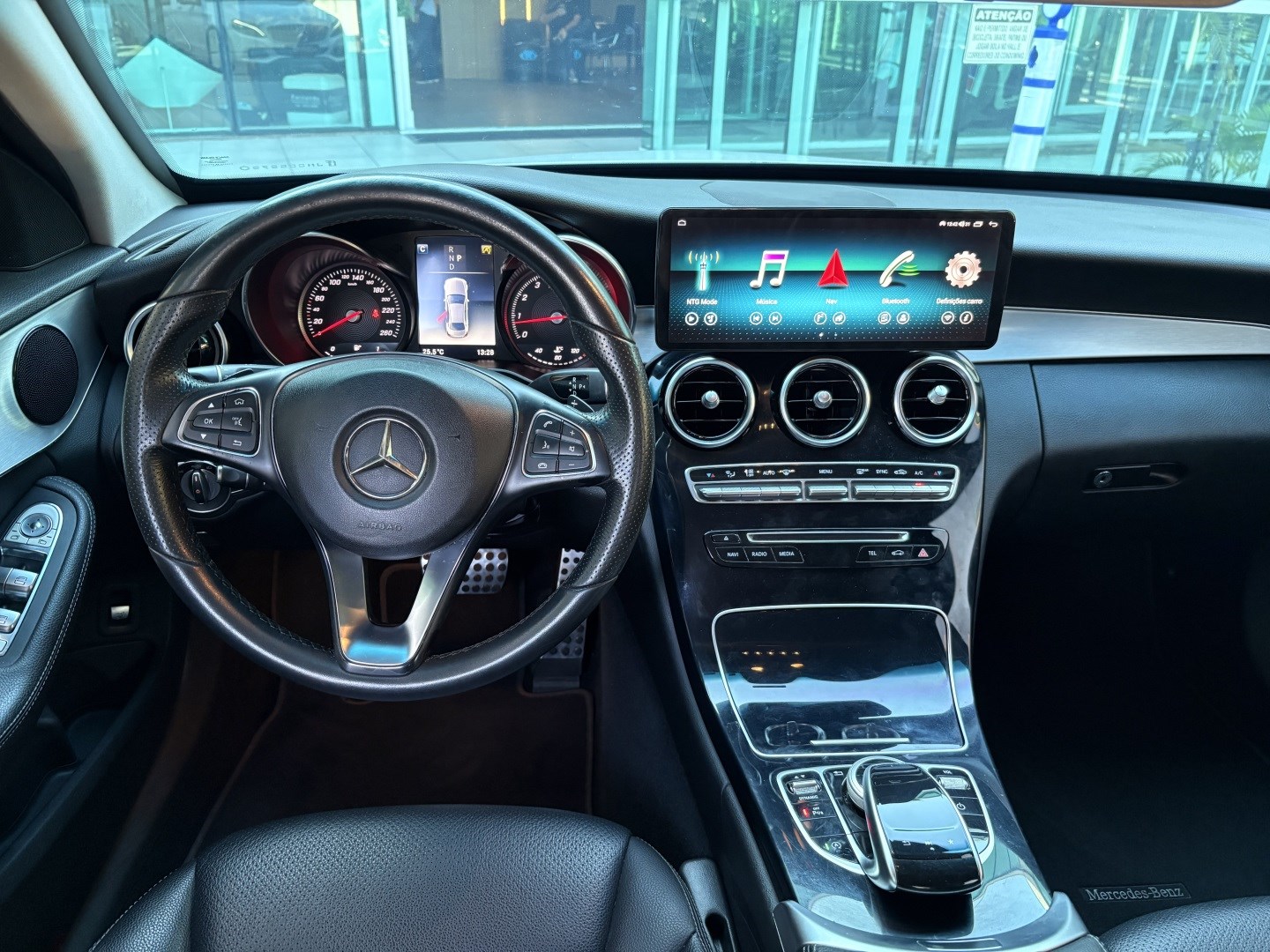 MERCEDES-BENZ C 180 1.6 CGI FLEX AVANTGARDE 7G-TRONIC — foto 5