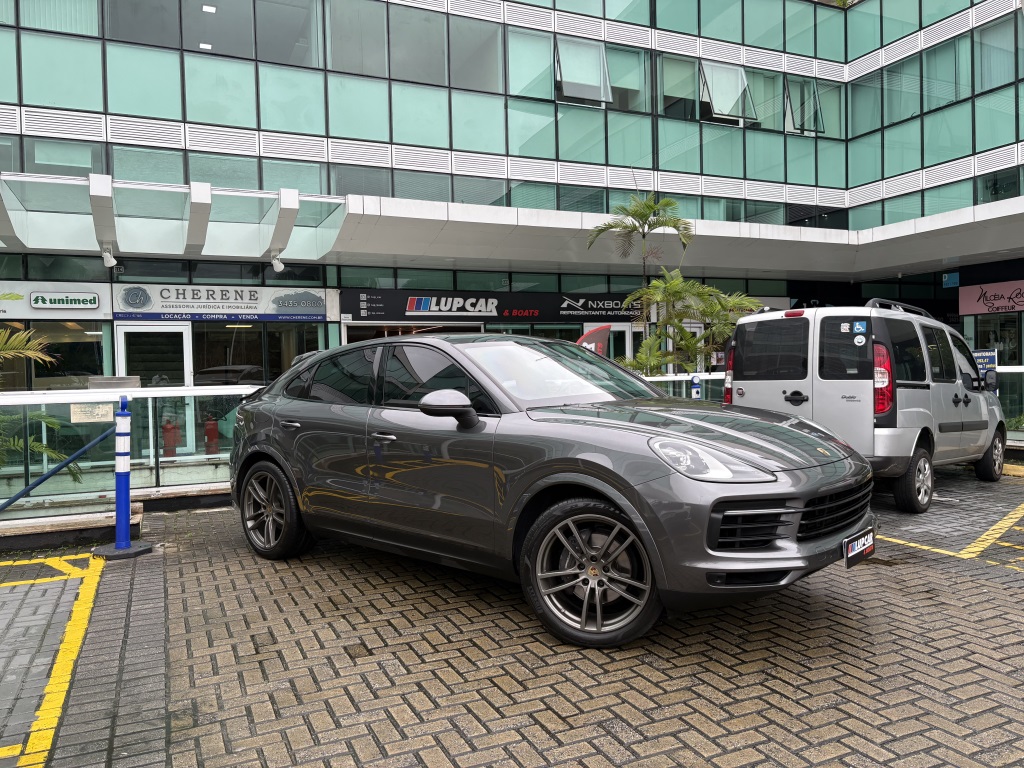 PORSCHE CAYENNE 3.0 V6 GASOLINA COUPÉ AWD TIPTRONIC S