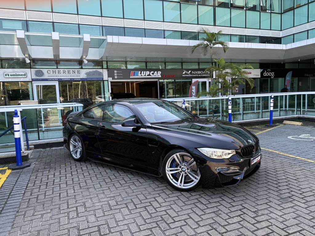 BMW M4 3.0 COUPÉ I6 24V GASOLINA 2P AUTOMÁTICO