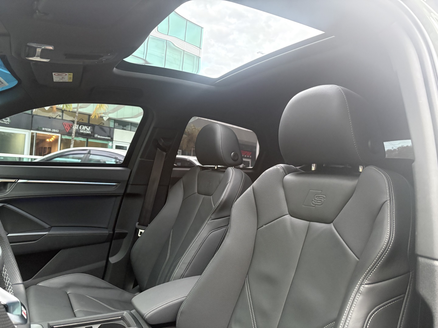AUDI Q3 2.0 40 TFSI GASOLINA SPORTBACK PERFORMANCE BLACK PLUS QUATTRO TIPTRONIC — foto 11