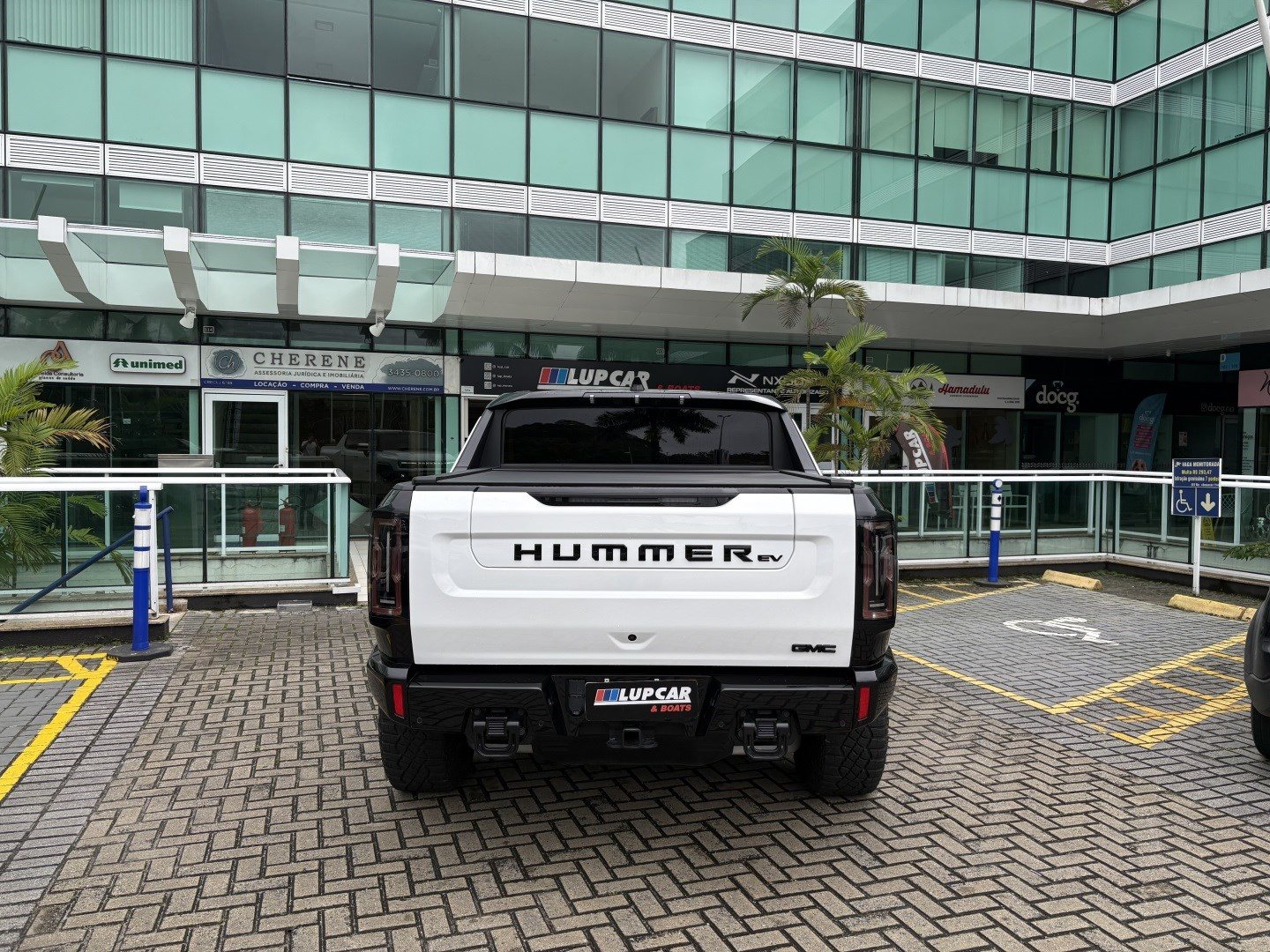 GMC HUMMER 350 KW EV PICKUP EDITION 1 4X4 — foto 4