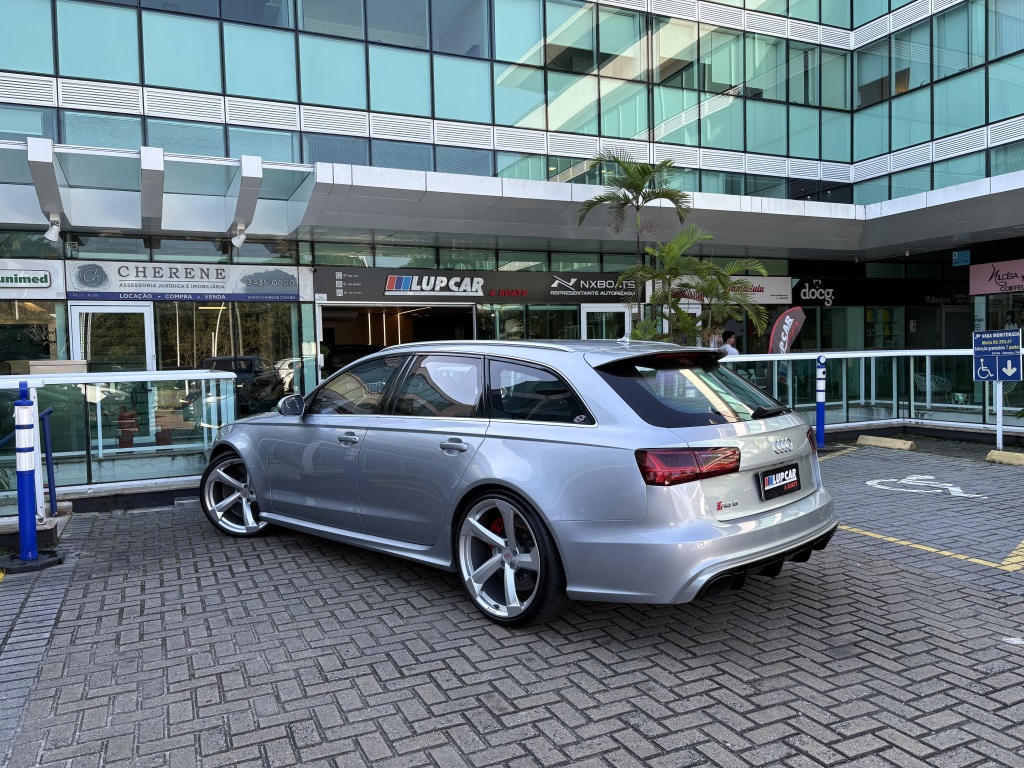 AUDI RS6 4.0 AVANT V8 32V BI-TURBO GASOLINA 4P TIPTRONIC — foto 3