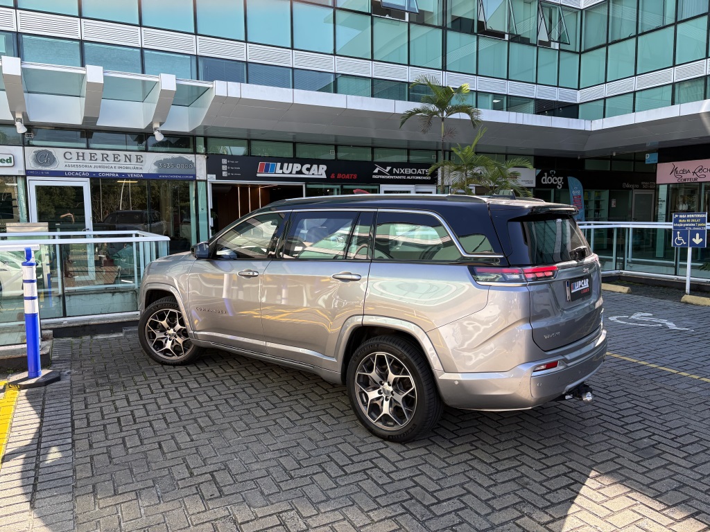 JEEP COMMANDER 2.0 TD380 TURBO DIESEL OVERLAND AT9 — foto 3