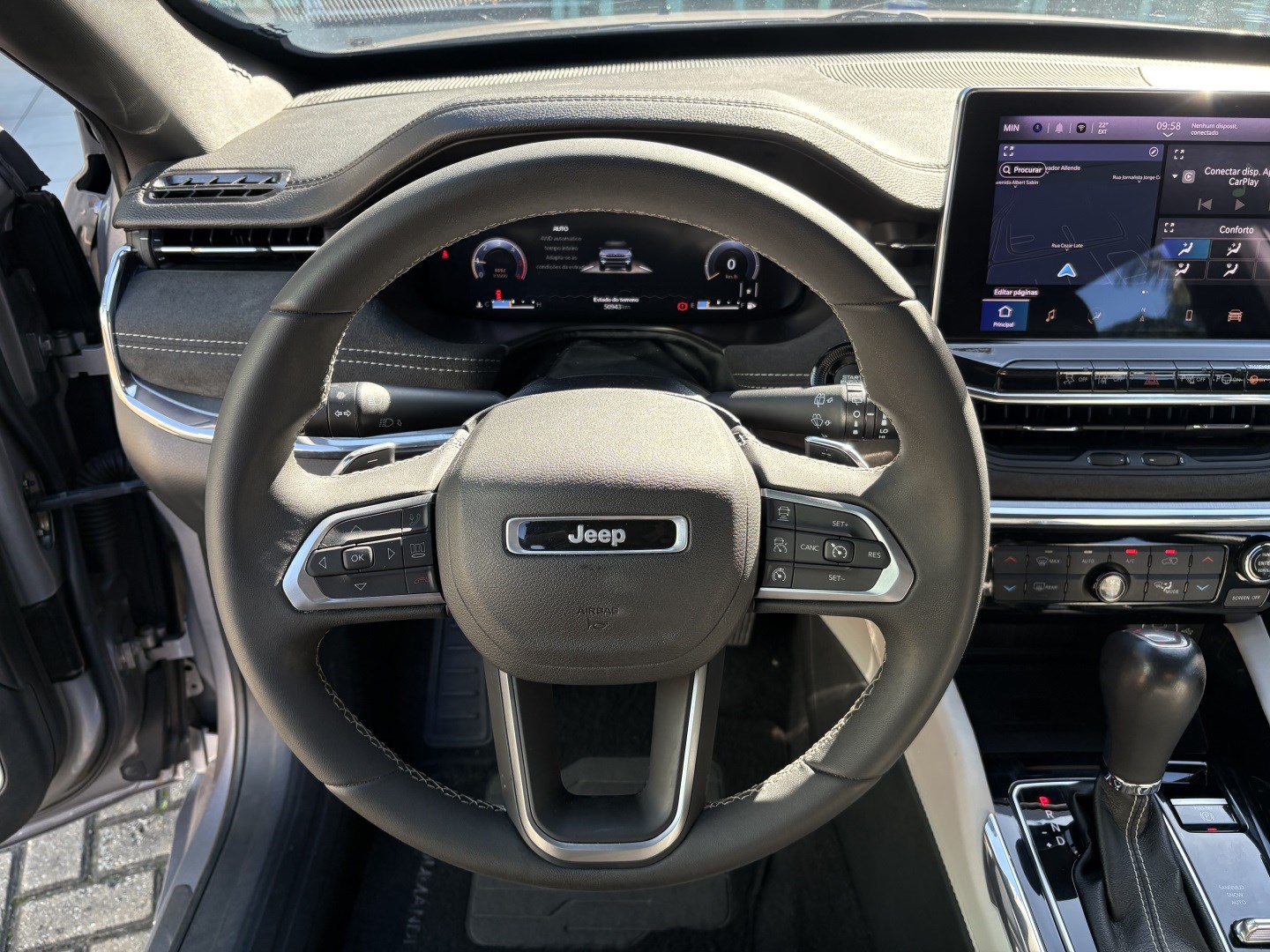 JEEP COMMANDER 2.0 TD380 TURBO DIESEL OVERLAND AT9 — foto 8