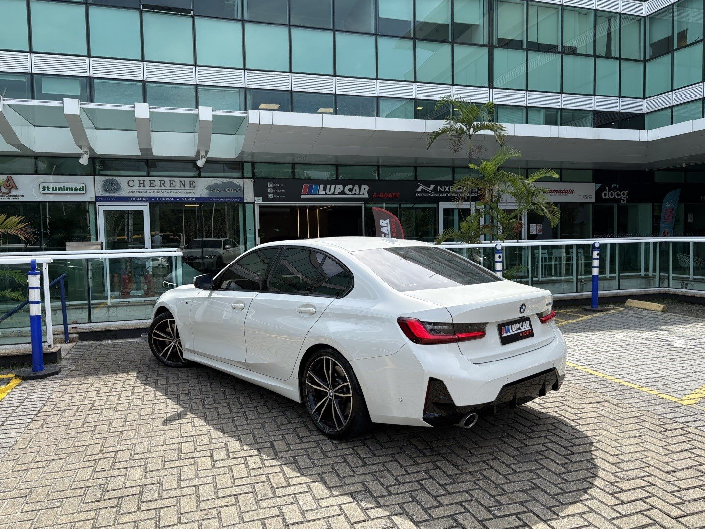 BMW 320i 2.0 16V TURBO FLEX M SPORT AUTOMÁTICO — foto 3