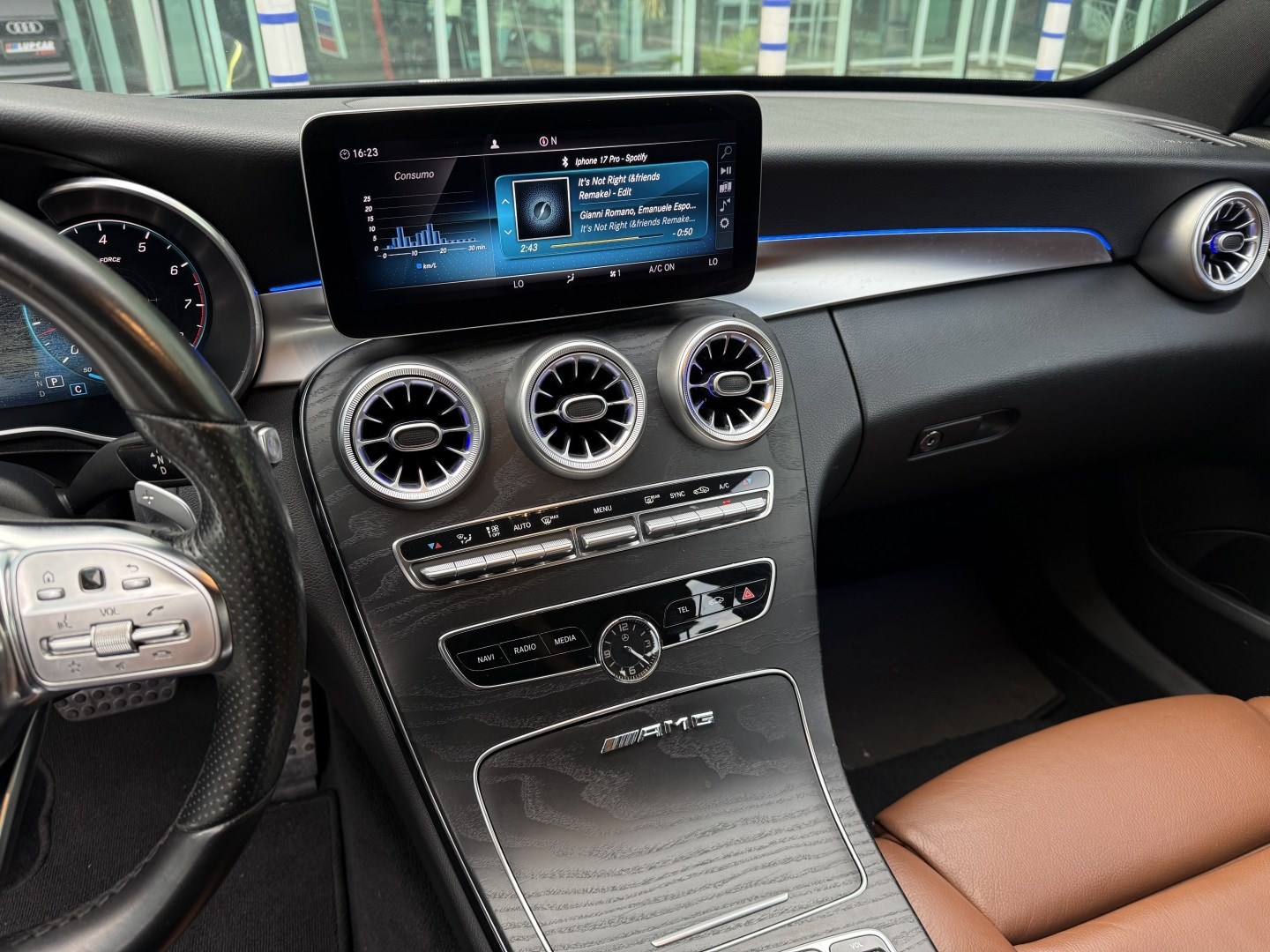 MERCEDES-BENZ C 300 2.0 CGI GASOLINA SPORT 9G-TRONIC — foto 9