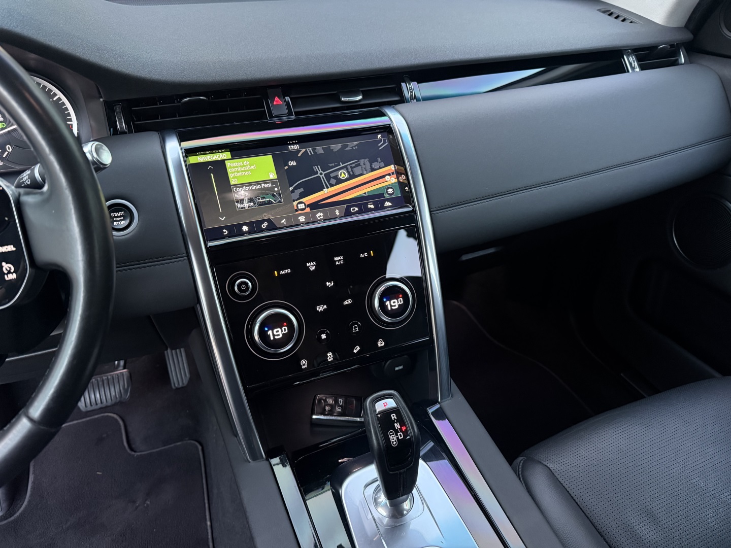 LAND ROVER DISCOVERY SPORT 2.0 P250 TURBO FLEX R-DYNAMIC SE AUTOMÁTICO — foto 8