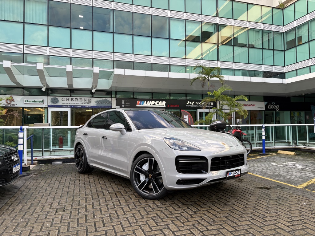PORSCHE CAYENNE 4.0 V8 GASOLINA TURBO COUPÉ AWD TIPTRONIC S