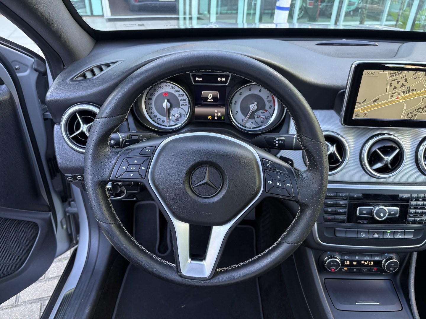 MERCEDES-BENZ GLA 250 2.0 16V TURBO GASOLINA VISION 4P AUTOMÁTICO — foto 8