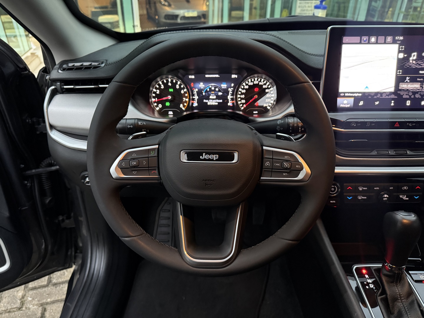 JEEP COMPASS 1.3 T270 TURBO FLEX LONGITUDE AT6 — foto 8