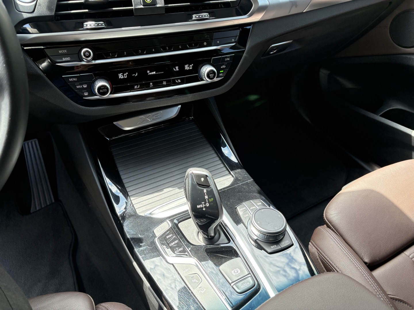 BMW X3 2.0 16V HÍBRIDO XDRIVE30E STEPTRONIC — foto 10