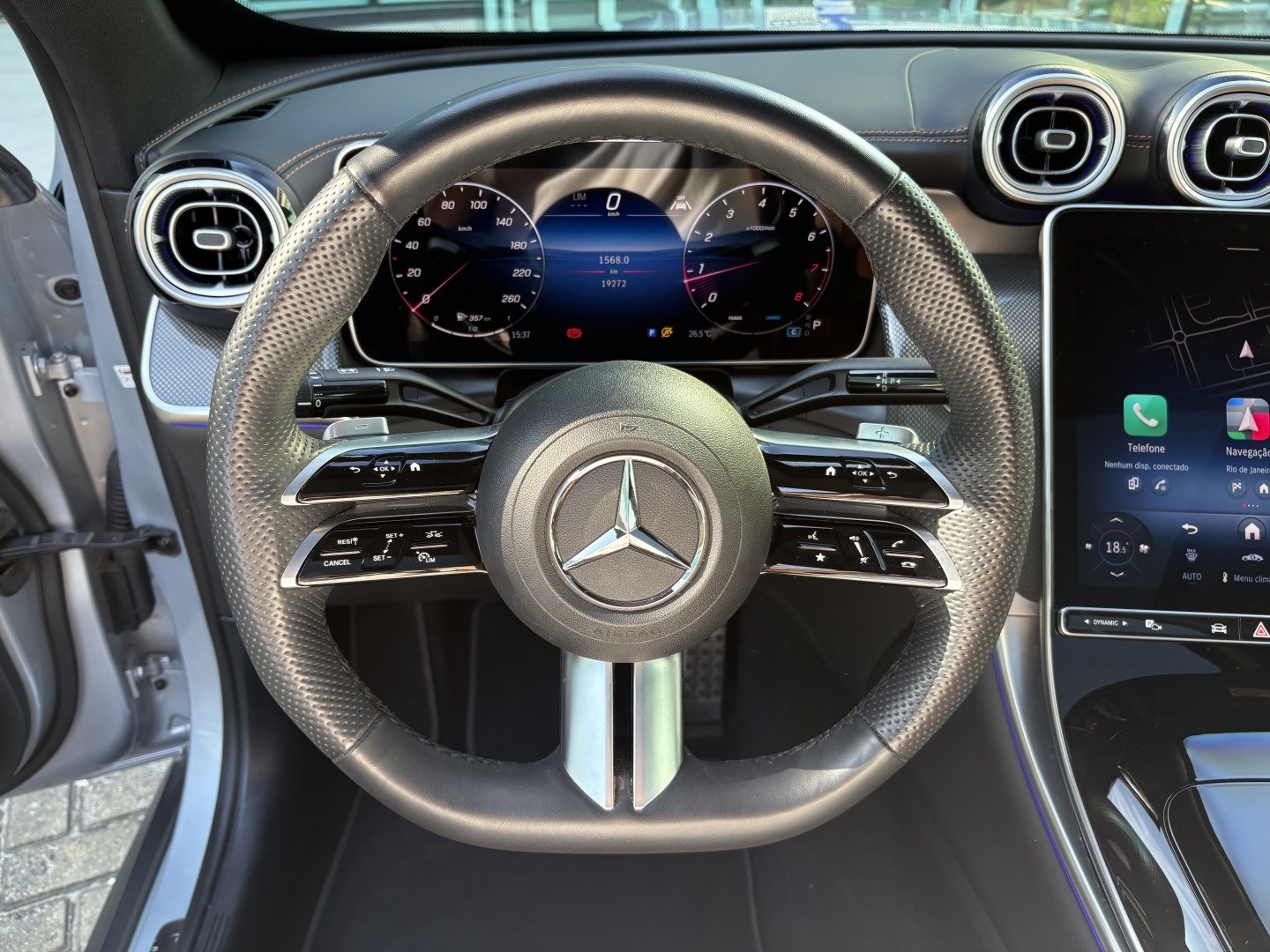 MERCEDES-BENZ GLC 300 2.0 MHEV AMG LINE COUPÉ 4MATIC 9G-TRONIC — foto 8