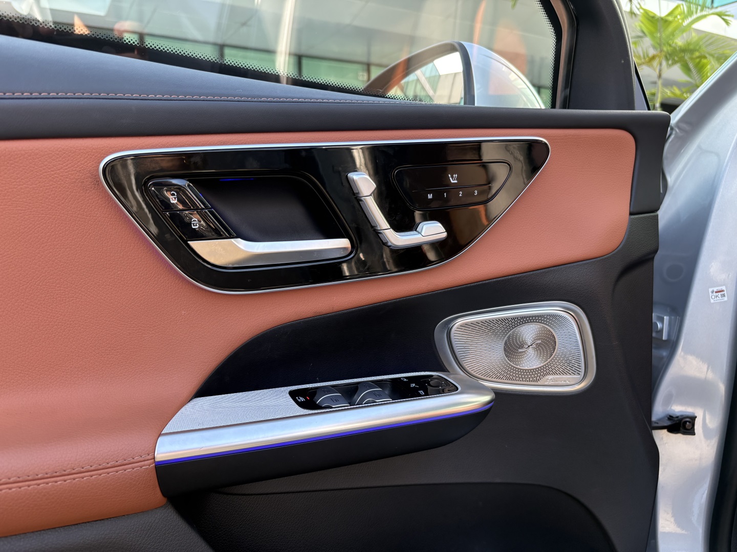 MERCEDES-BENZ GLC 300 2.0 MHEV AMG LINE COUPÉ 4MATIC 9G-TRONIC — foto 12