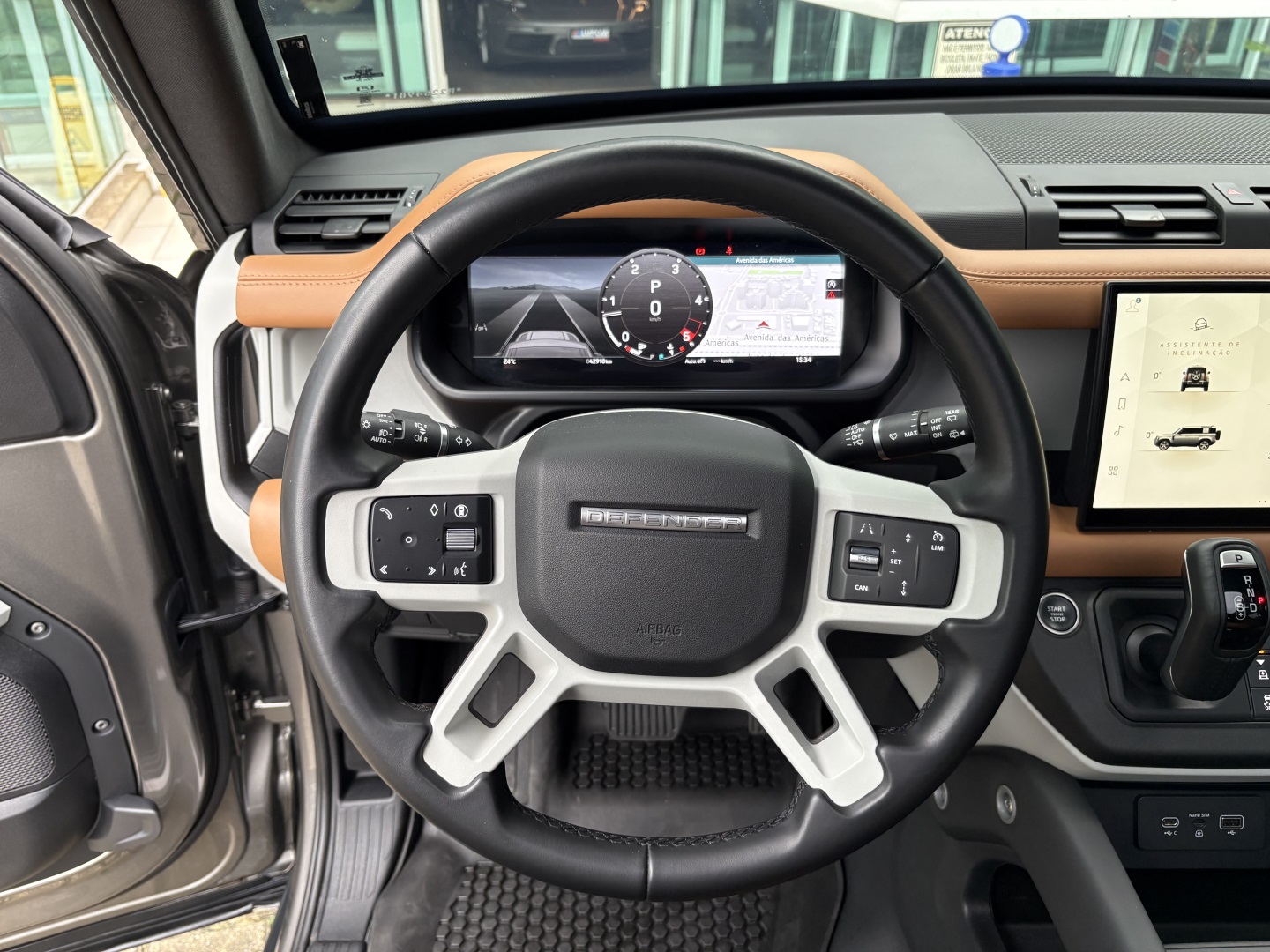 LAND ROVER DEFENDER 3.0 D300 TURBO DIESEL MHEV 110 X-DYNAMIC HSE AWD AUTOMÁTICO — foto 8