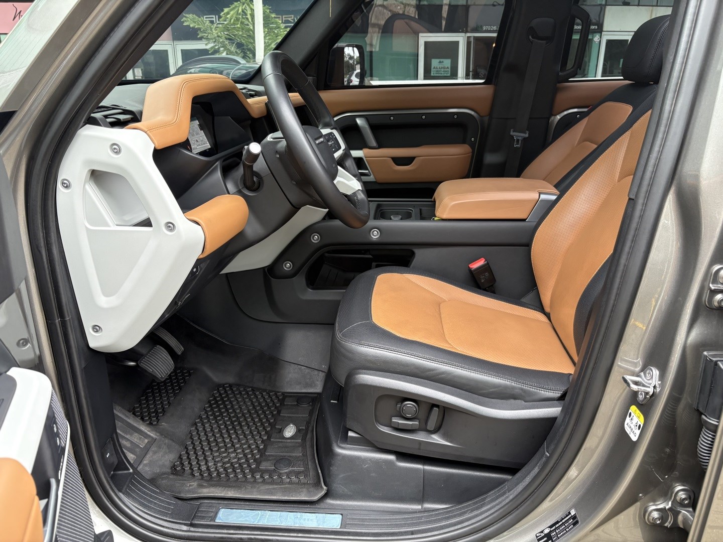 LAND ROVER DEFENDER 3.0 D300 TURBO DIESEL MHEV 110 X-DYNAMIC HSE AWD AUTOMÁTICO — foto 11
