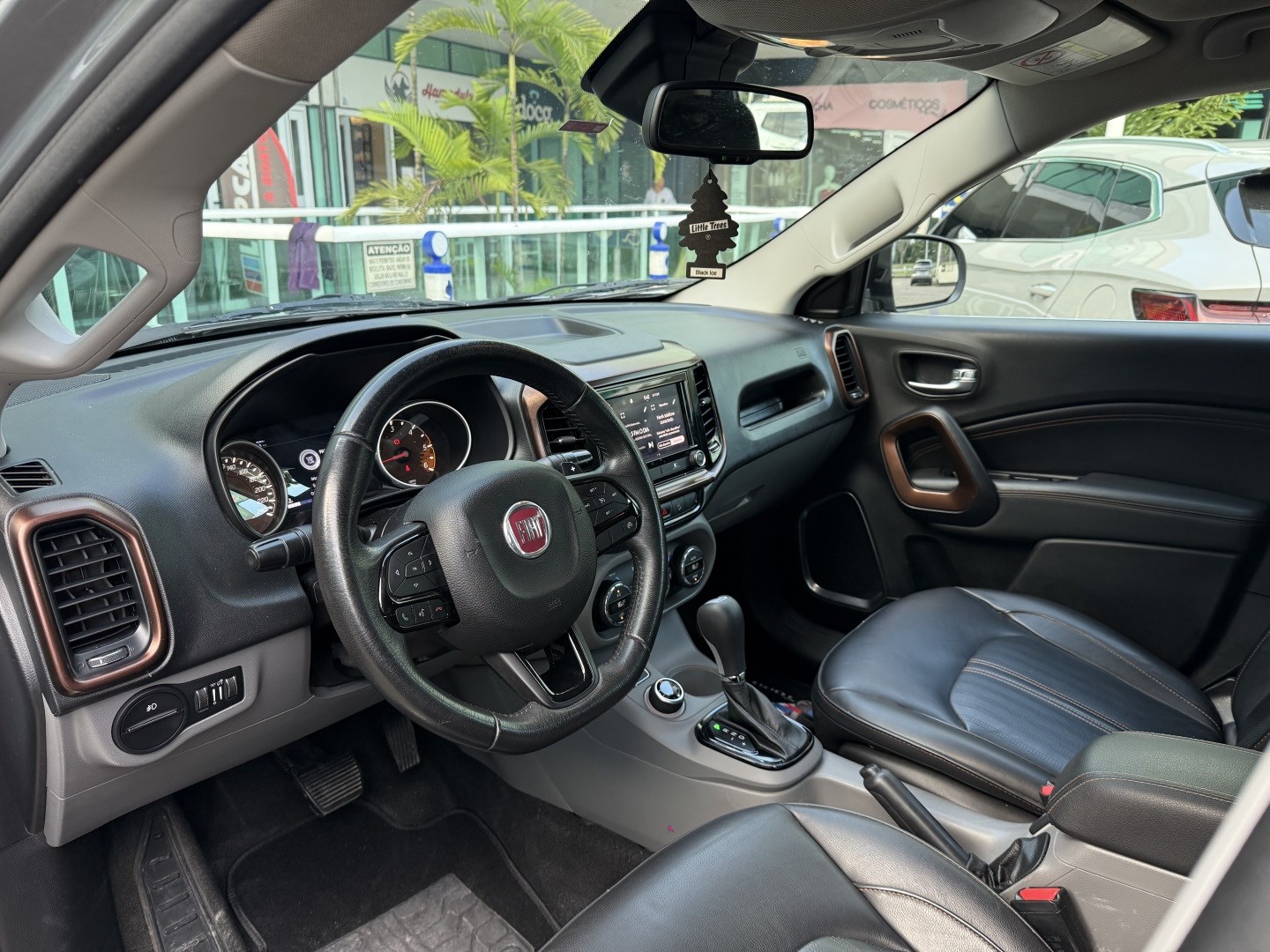 FIAT TORO 2.0 16V TURBO DIESEL VOLCANO 4WD AT9 — foto 6