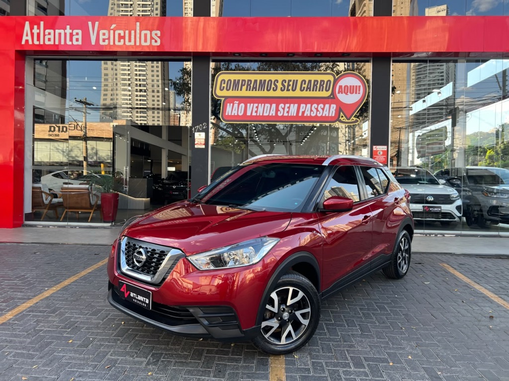 NISSAN KICKS