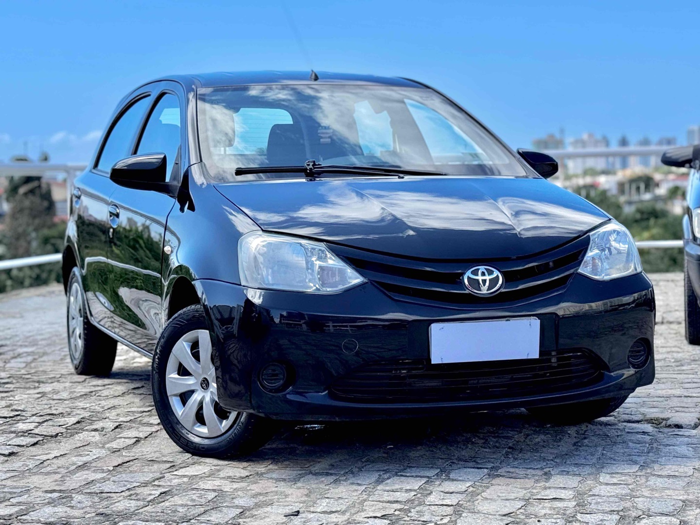 TOYOTA ETIOS 1.3 X 16V FLEX 4P MANUAL