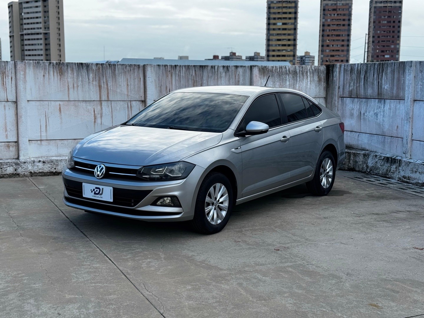 VOLKSWAGEN VIRTUS 1.6 MSI TOTAL FLEX AUTOMÁTICO