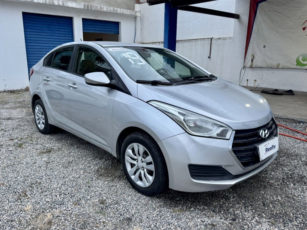 HYUNDAI HB20S 1.6 COMFORT PLUS 16V FLEX 4P AUTOMÁTICO