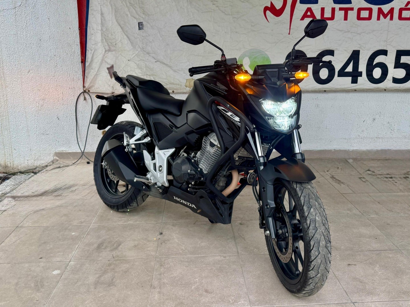 HONDA CB 300F TWISTER CBS CB 300F TWISTER CBS