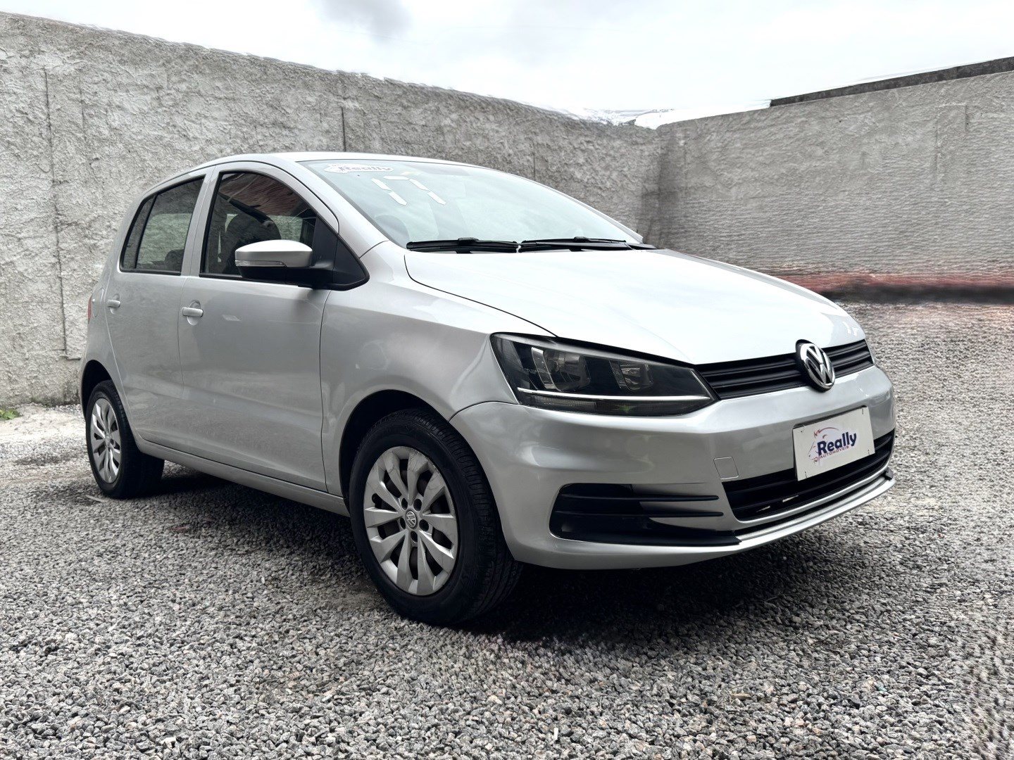 VOLKSWAGEN FOX 1.0 MPI TRENDLINE 12V FLEX 4P MANUAL