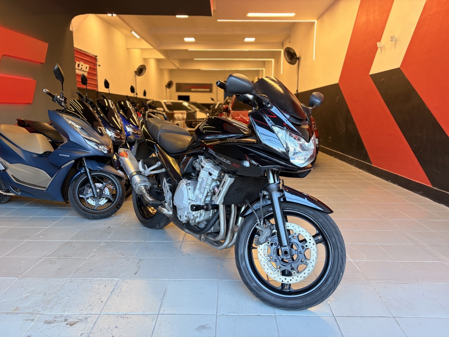 SUZUKI BANDIT 650S