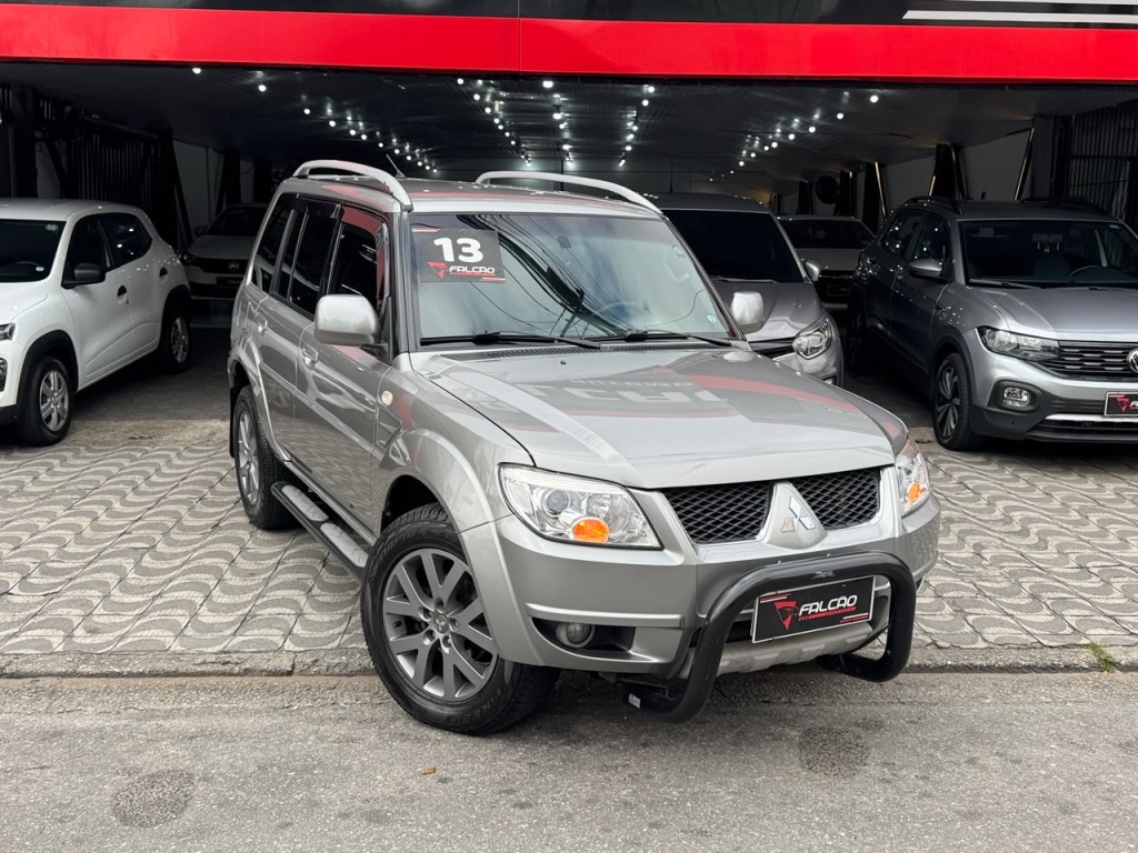 MITSUBISHI PAJERO TR4