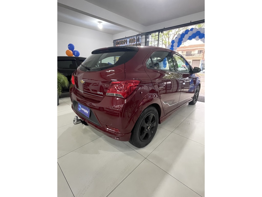 Chevrolet Onix 1.4 Mpfi Effect 8V Flex 4P Manual - foto 5
