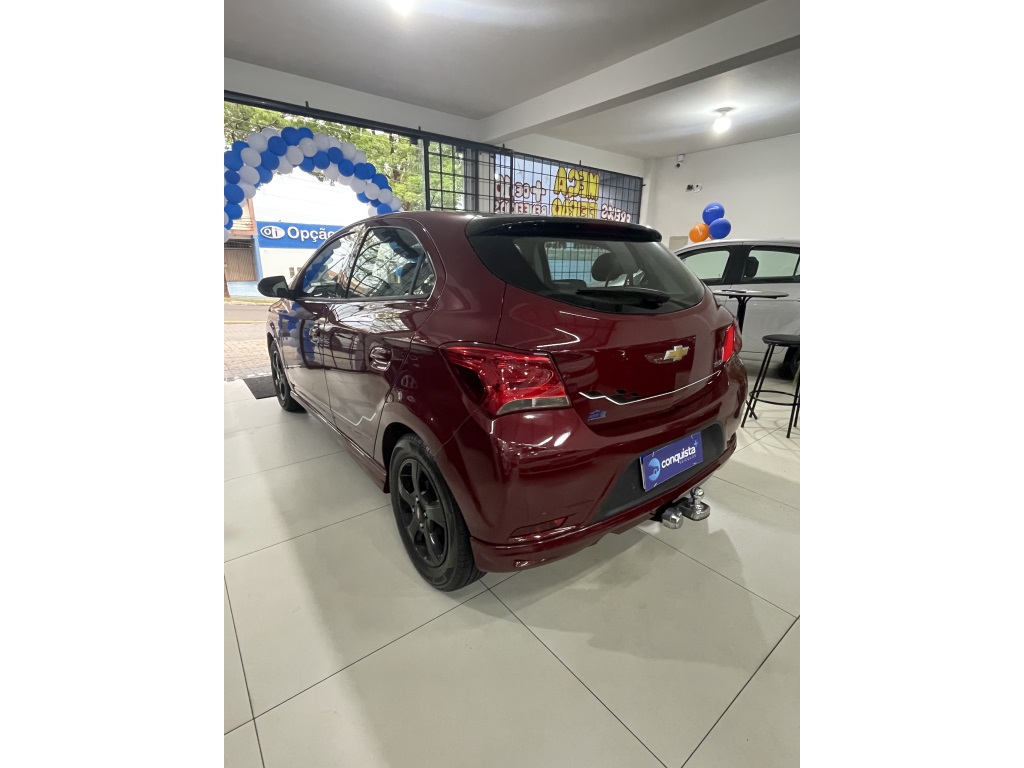 Chevrolet Onix 1.4 Mpfi Effect 8V Flex 4P Manual - foto 6