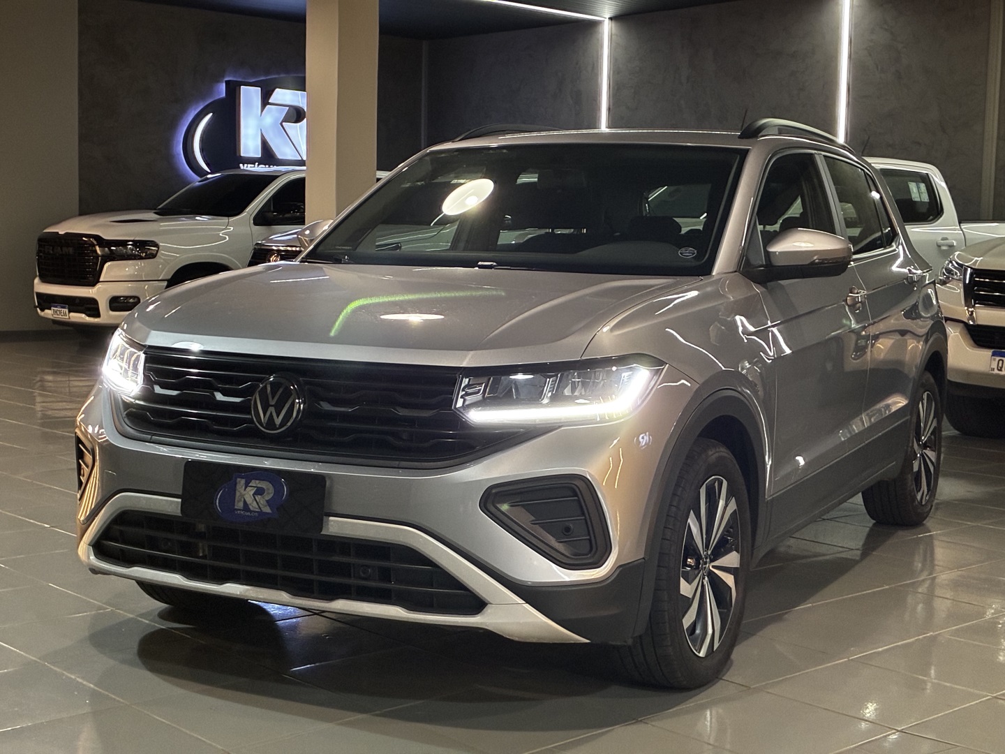 Volkswagen T-Cross 1.0 200 TSI Total Flex Automático - foto 2
