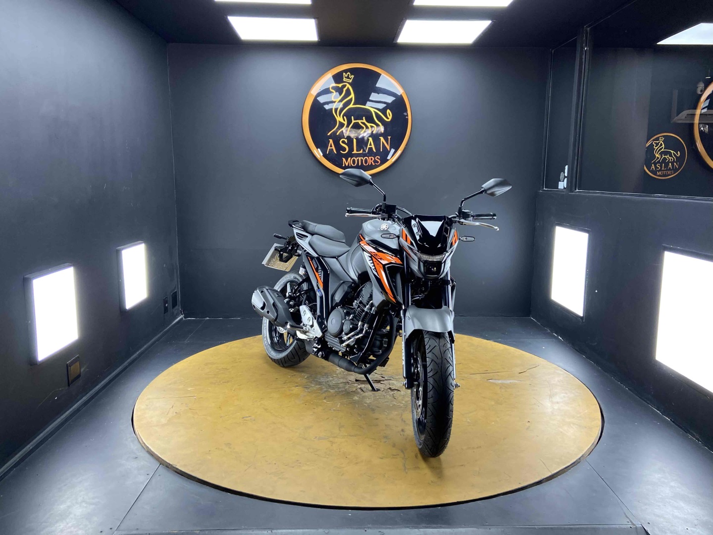 FZ25 250 FAZER CONNECT