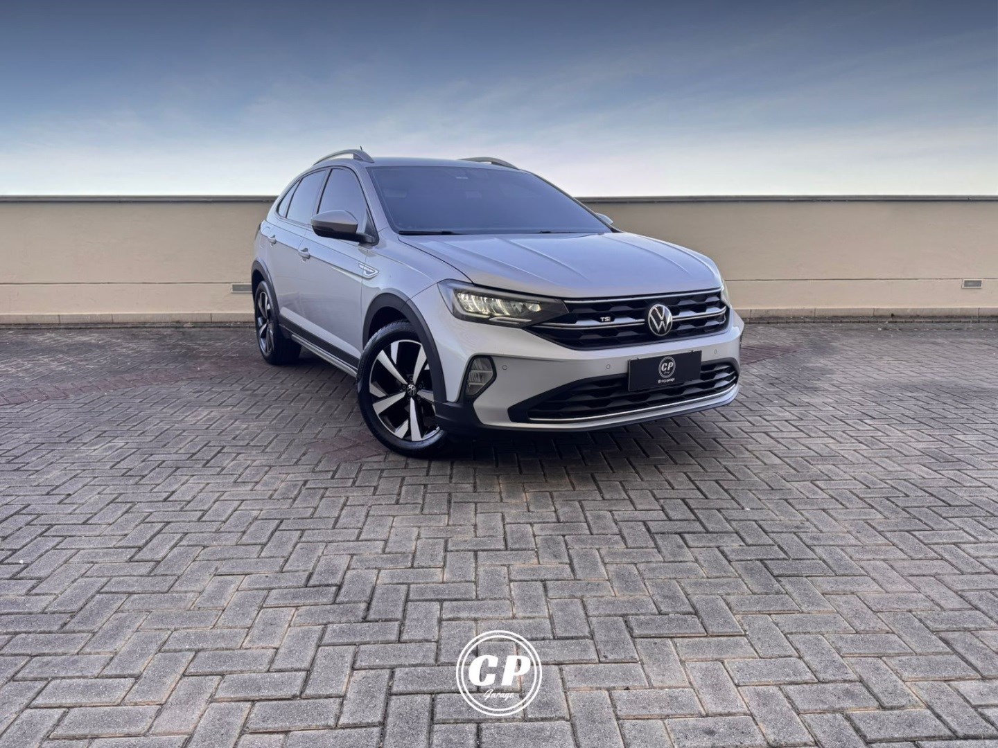 VOLKSWAGEN NIVUS 1.0 200 TSI TOTAL FLEX HIGHLINE AUTOMÁTICO