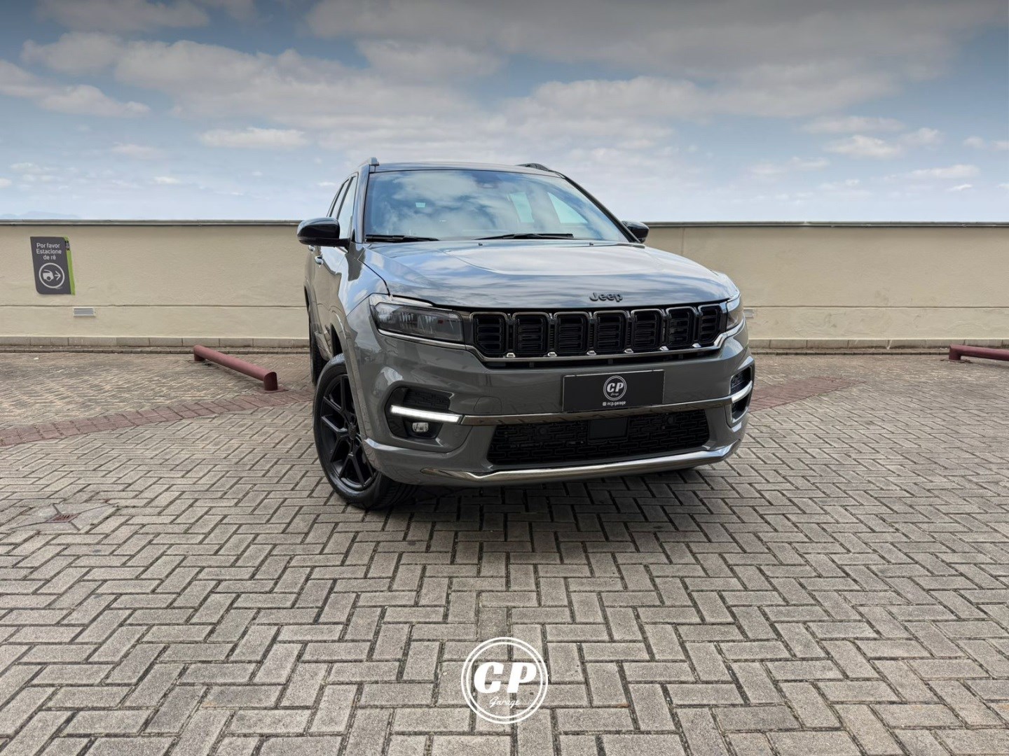 JEEP COMMANDER 2.0 HURRICANE 4 TURBO GASOLINA BLACKHAWK AT9