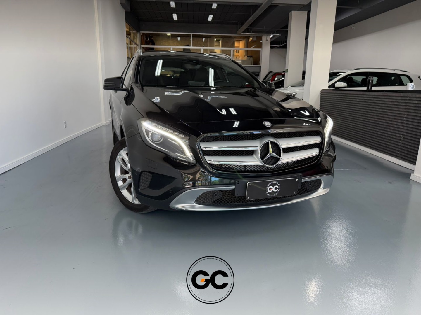 MERCEDES-BENZ GLA 200 1.6 CGI ADVANCE 16V TURBO FLEX 4P AUTOMÁTICO