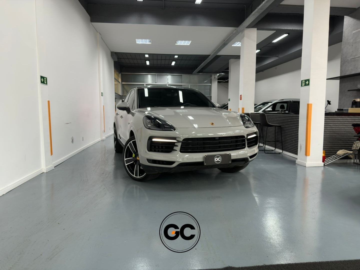 PORSCHE CAYENNE 3.0 V6 E-HYBRID COUPÉ AWD TIPTRONIC S