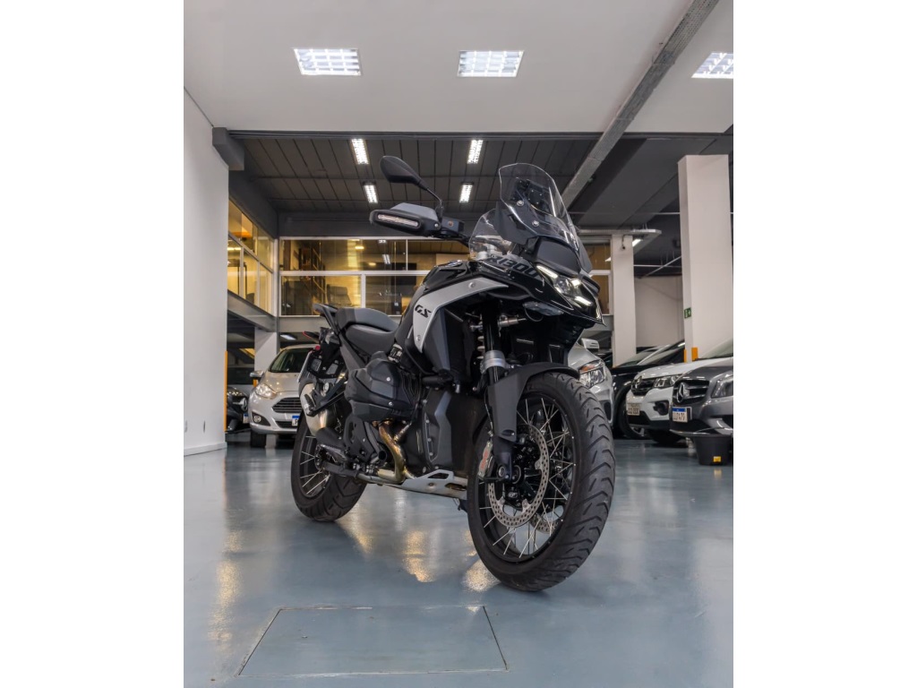 BMW R 1300 GS TRIPLE BLACK R 1300 GS TRIPLE BLACK