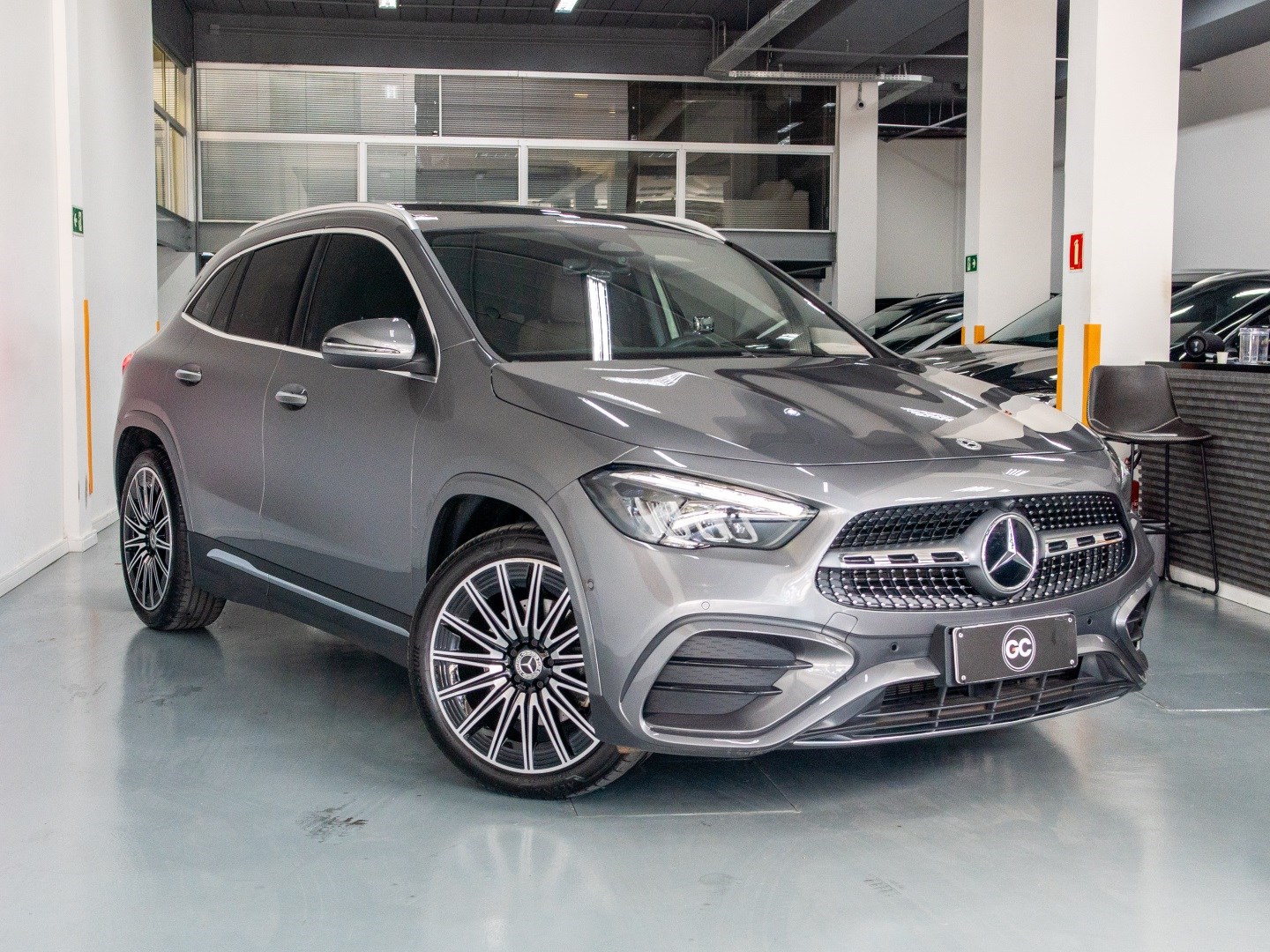 MERCEDES-BENZ GLA 200 1.3 MHEV AMG LINE 7G-DCT