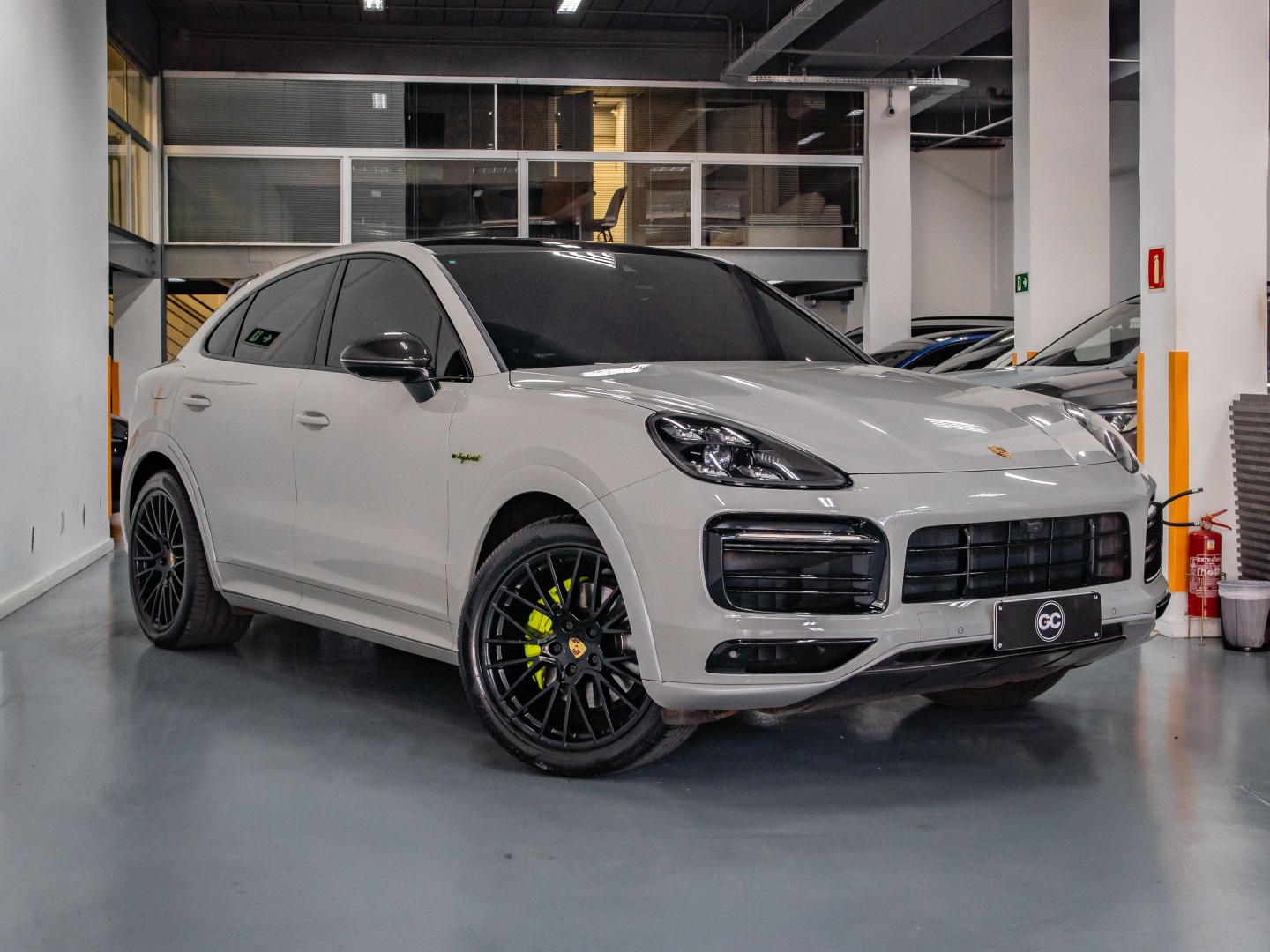 PORSCHE CAYENNE 3.0 V6 E-HYBRID COUPÉ AWD TIPTRONIC S
